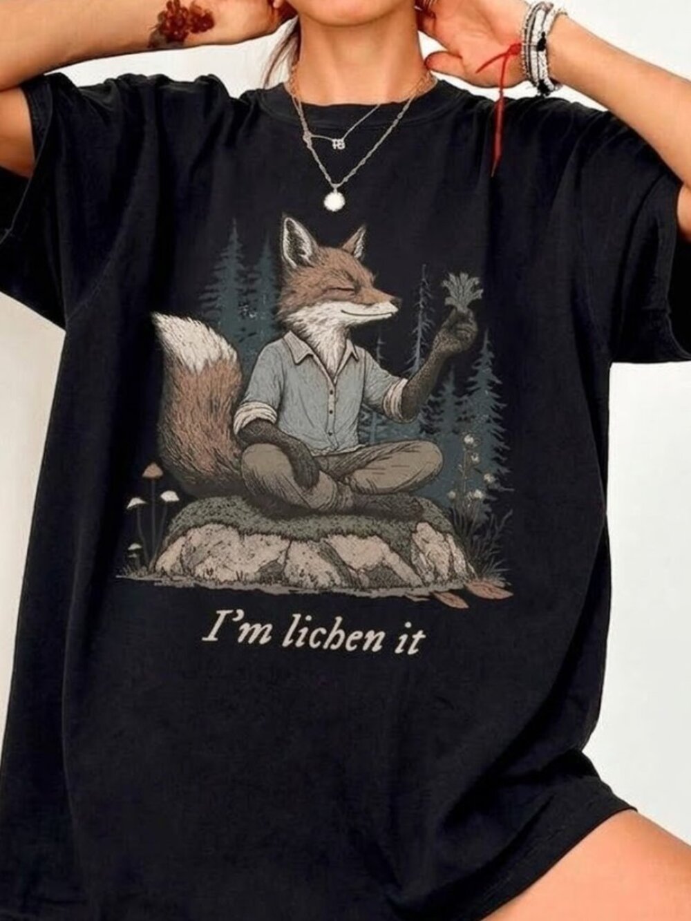 Funny Nature Pun Hiking Fox Woodland Mushroom Graphic Tee